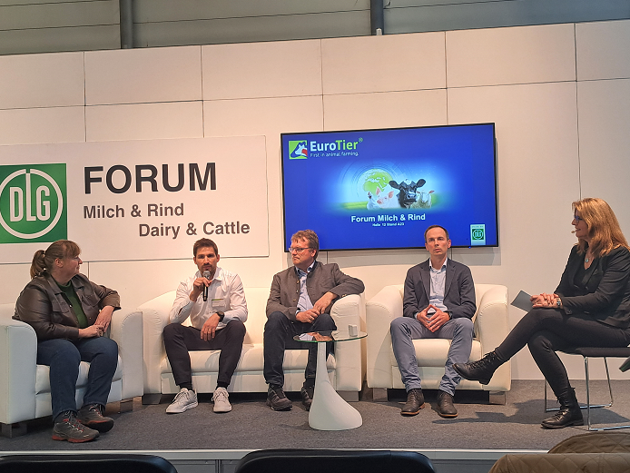 Bild der Podiumsdiskussion im Forum Milch und Rind